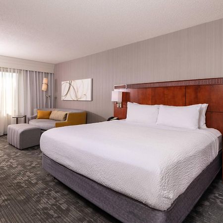 Courtyard By Marriott Newark-University Of Delaware Exterior foto