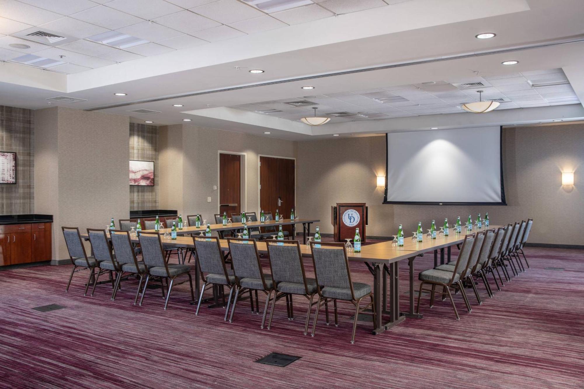 Courtyard By Marriott Newark-University Of Delaware Exterior foto