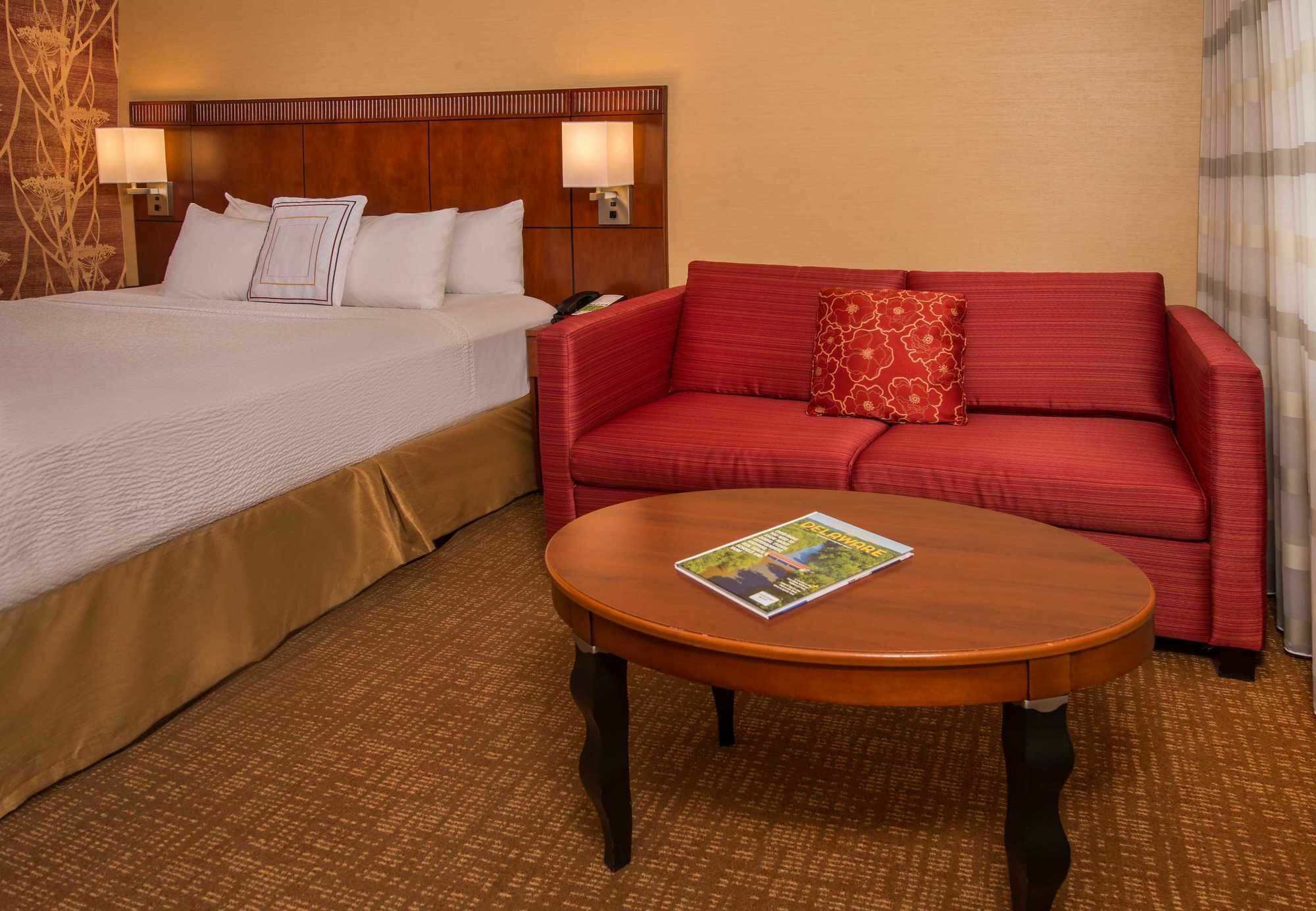 Courtyard By Marriott Newark-University Of Delaware Exterior foto
